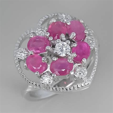 925 sterling silver ring, set with 2 ct. in natural rubies ...