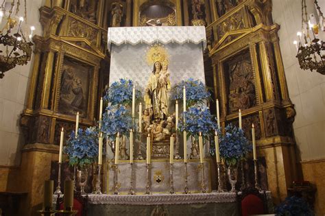 A los pies de la Virgen del Carmen y Ánimas | Pasión en Jaén