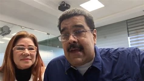 A Maduro le llueven las críticas e incendia las redes en ...