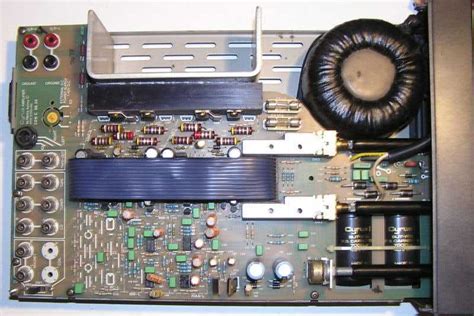 A Paul Kemble web page   Mission Cyrus 1 integrated amplifier.