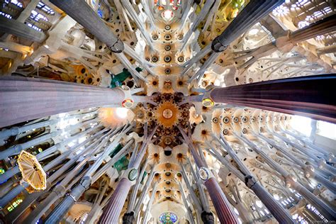 A Sagrada Família por dentro   35 fotografias que retratam ...