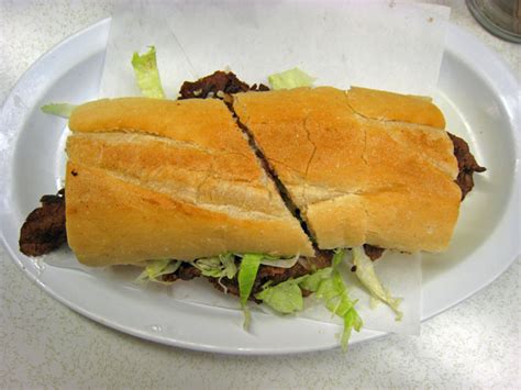 A Sandwich a Day: Sandwich de Bistec at Cafeteria Marcela