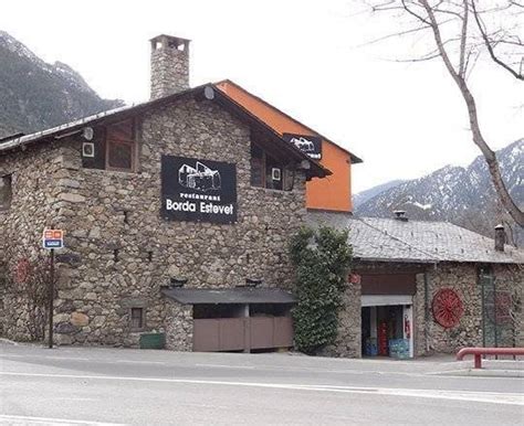 A Travel Guide of the Country of Andorra