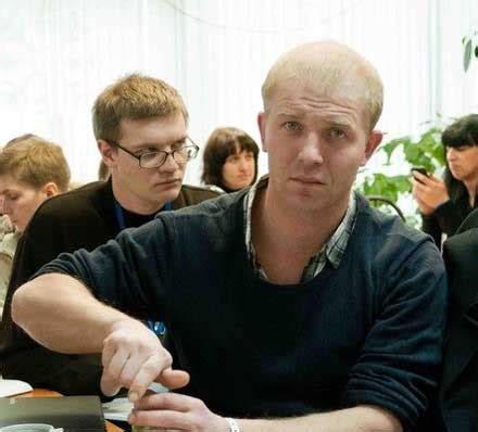 Activista LGTB ruso condenado a 100.000 rublos de multa ...
