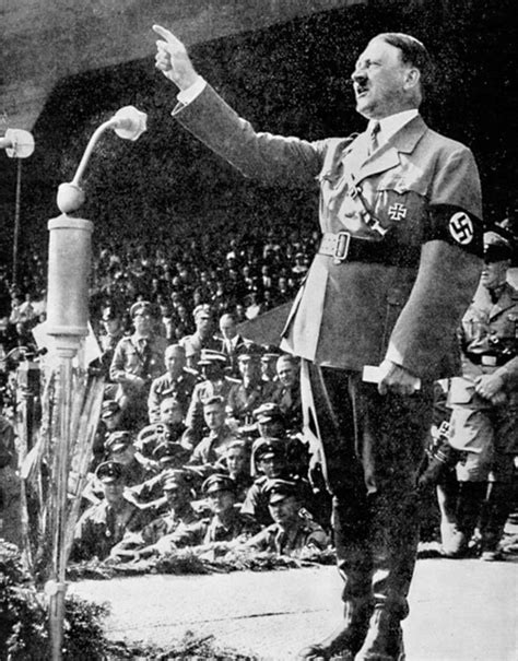 Adolf Hitler | editorial kamerad