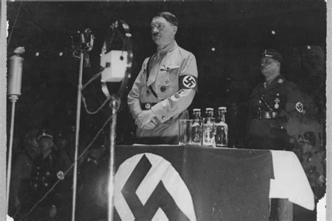 Adolf Hitler nombrado canciller de Alemania
