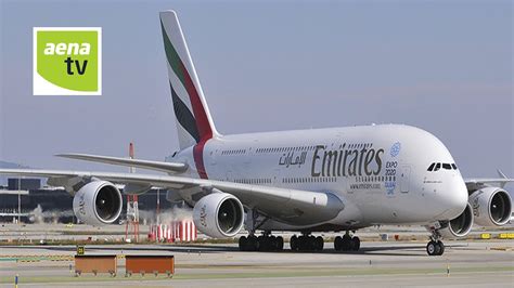 Aena | El Airbus A380 de Emirates en el Aeropuerto de ...