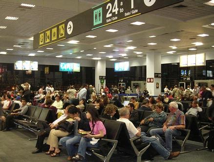 aeropuerto espera – Blog Dcubanos