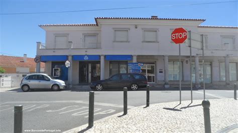 Agência do banco Caixa Geral de Depósitos em Alcabideche ...