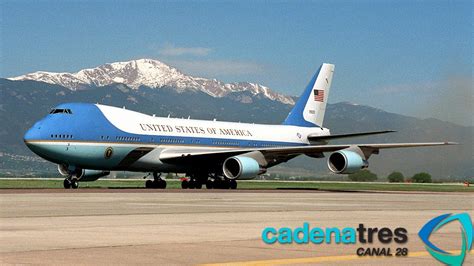 Air Force One, el avión presidencial de Barack Obama | Doovi