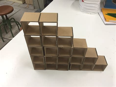 Ale Tecno : Proyecto estantería de cartón.