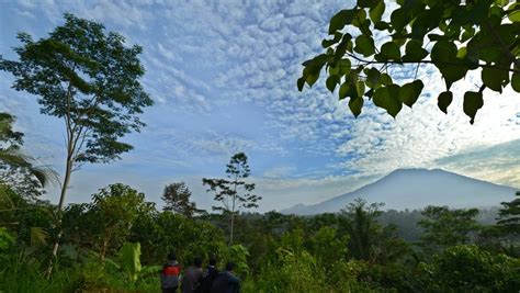 Alerta en Bali por el volcán Agung