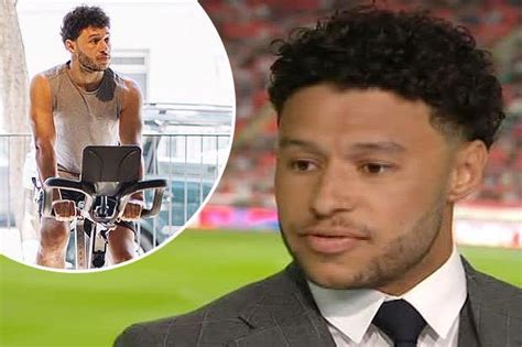 Alex Oxlade Chamberlain gives injury update as Liverpool ...