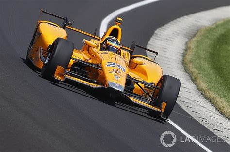 Alonso favours IndyCar like orange for 2018 McLaren F1 car