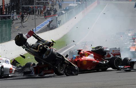 Alonso, Hamilton crash at Spa  China.org.cn