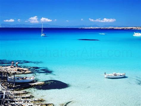 Alquiler barcos Ibiza veleros yates y catamaran Formentera