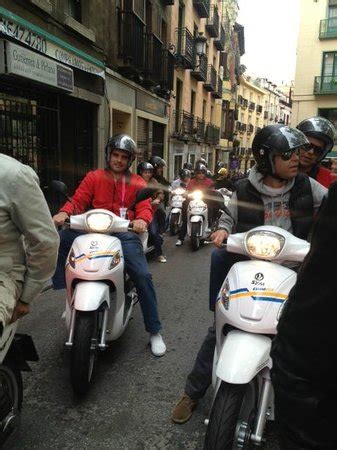 Alquiler de moto scooter con Cooltra Madrid