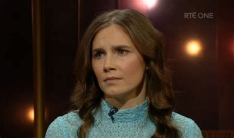 Amanda Knox talked prison and redemption and then sang an ...
