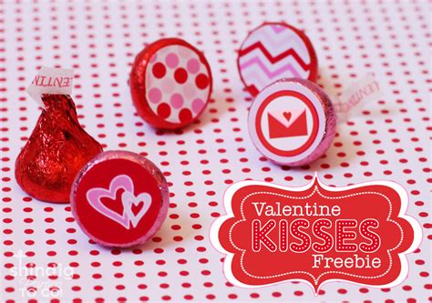 Amanda s Parties To Go: FREEBIE Valentines Hershey Kiss ...