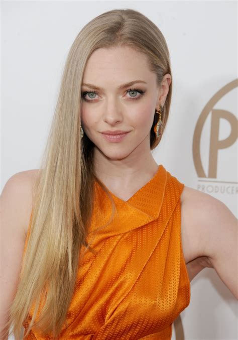 Amanda Seyfried   Best Looks   photos