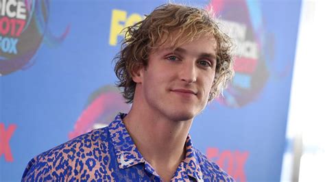 American blogger Logan Paul apologizes for YouTube video ...