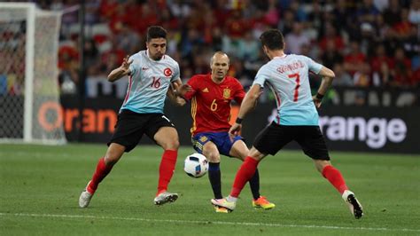 An artist in an age of athletes   Iniesta is Spain s ...