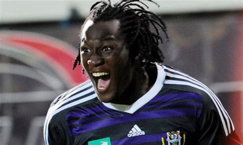 Anderlecht s Romelu Lukaku punches his weight and some ...