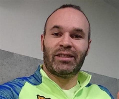 Andrés Iniesta Biography   Facts, Childhood, Family ...