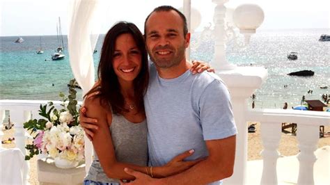 Andrés Iniesta y Anna Ortiz esperan su tercer hijo   AS.com