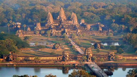 Angkor Wat of Cambodia   Travelercomment