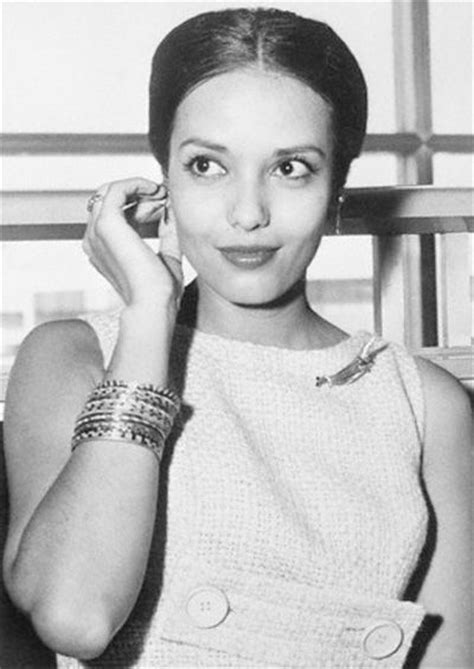 Anna Kashfi .... Actress and Marlon Brando   s first wife ...