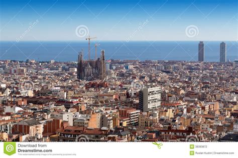 Ansicht Von Barcelona Vom Berg Tibidabo Stockfotografie ...