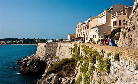 Antibes, the perfect city for learning French