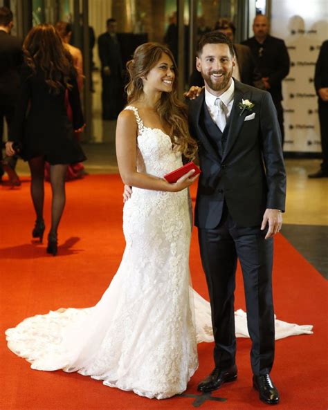 ANTONELLA ROCCUZZO with Lionel Messi at Wedding Reception ...
