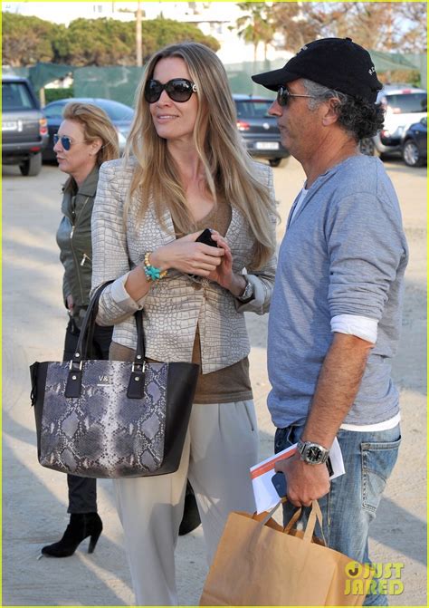 Antonio Banderas Can t Stay Away From Girlfriend Nicole ...