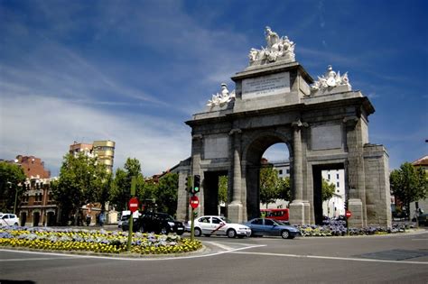API  Academic Programs International : Madrid ...