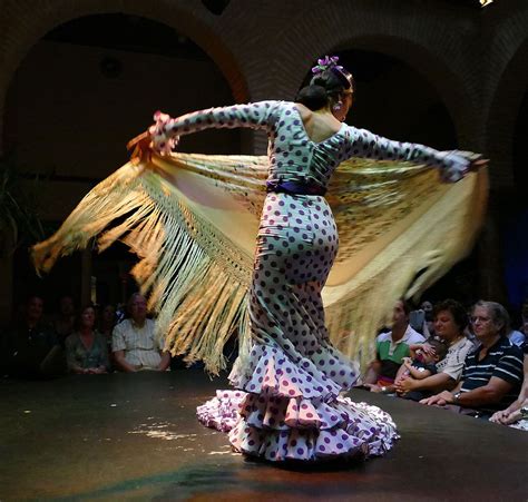 Archivo:Flamenco in Sevilla 01.jpg   Wikipedia, la ...