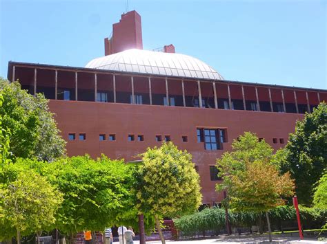 Archivo:Leganés   Universidad Carlos III, Biblioteca 1.JPG ...