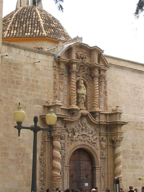 Archivo:Portada lateral Santiago, Orihuela.jpg   Wikipedia ...