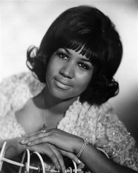 Aretha Franklin / Queen of Soul 8 x 10 GLOSSY Photo ...