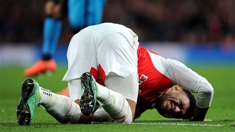 Arsenal s Alex Oxlade Chamberlain sidelined  for a few ...