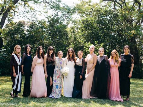 Ashley And Mary Kate Olsen: Wedding Dress Designers