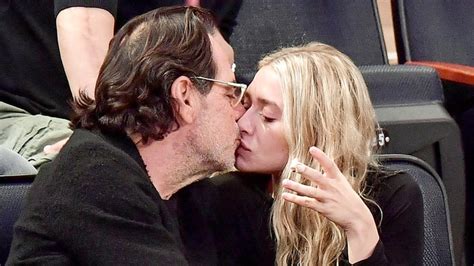 Ashley Olsen Kisses Boyfriend Richard Sachs: Pics   Us Weekly
