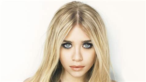 Ashley Olsen Wallpapers Images Photos Pictures Backgrounds