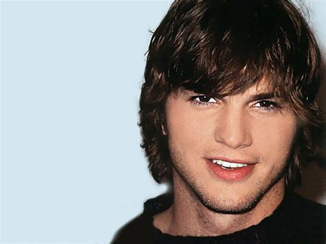 Ashton   Ashton Kutcher Wallpaper  104717    Fanpop