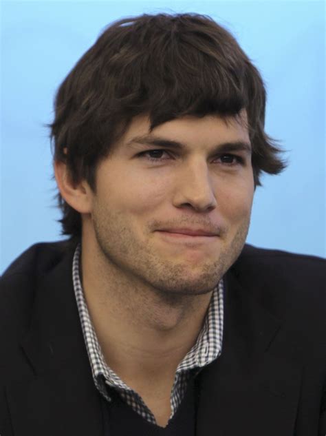 Ashton Kutcher s Twin Michael Steps Out, Says Brother and ...