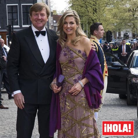 Así canta la reina Máxima a Guillermo de Holanda en su 50º ...