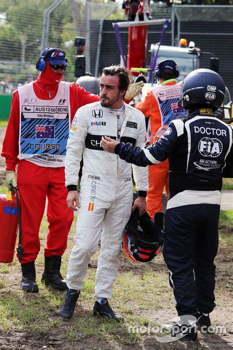 Así fue el espectacular accidente en el que Alonso volvió ...