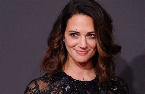 Asia Argento flees Italy amid backlash over Weinstein ...