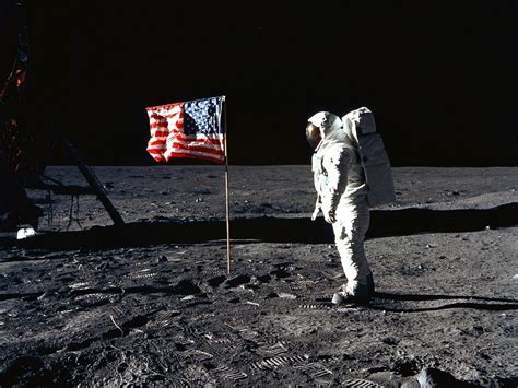 AstroCiencia: Costo del programa Apollo de la NASA